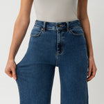 Relaxed ComfortDenim™ Jeans - Ninepine
