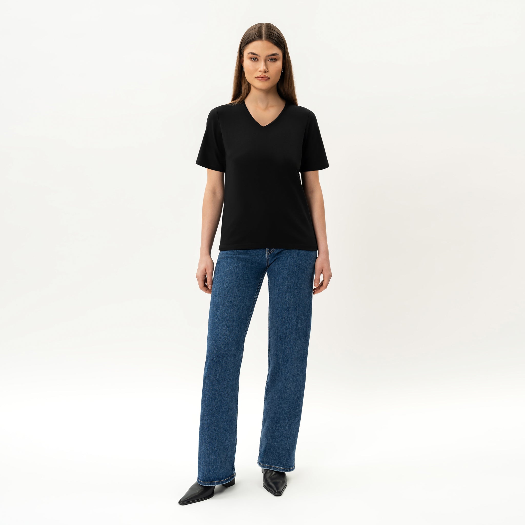 V-neck Pima T-shirt - Ninepine