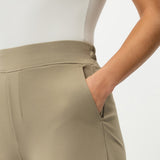 Light Ponte Shorts - Ninepine