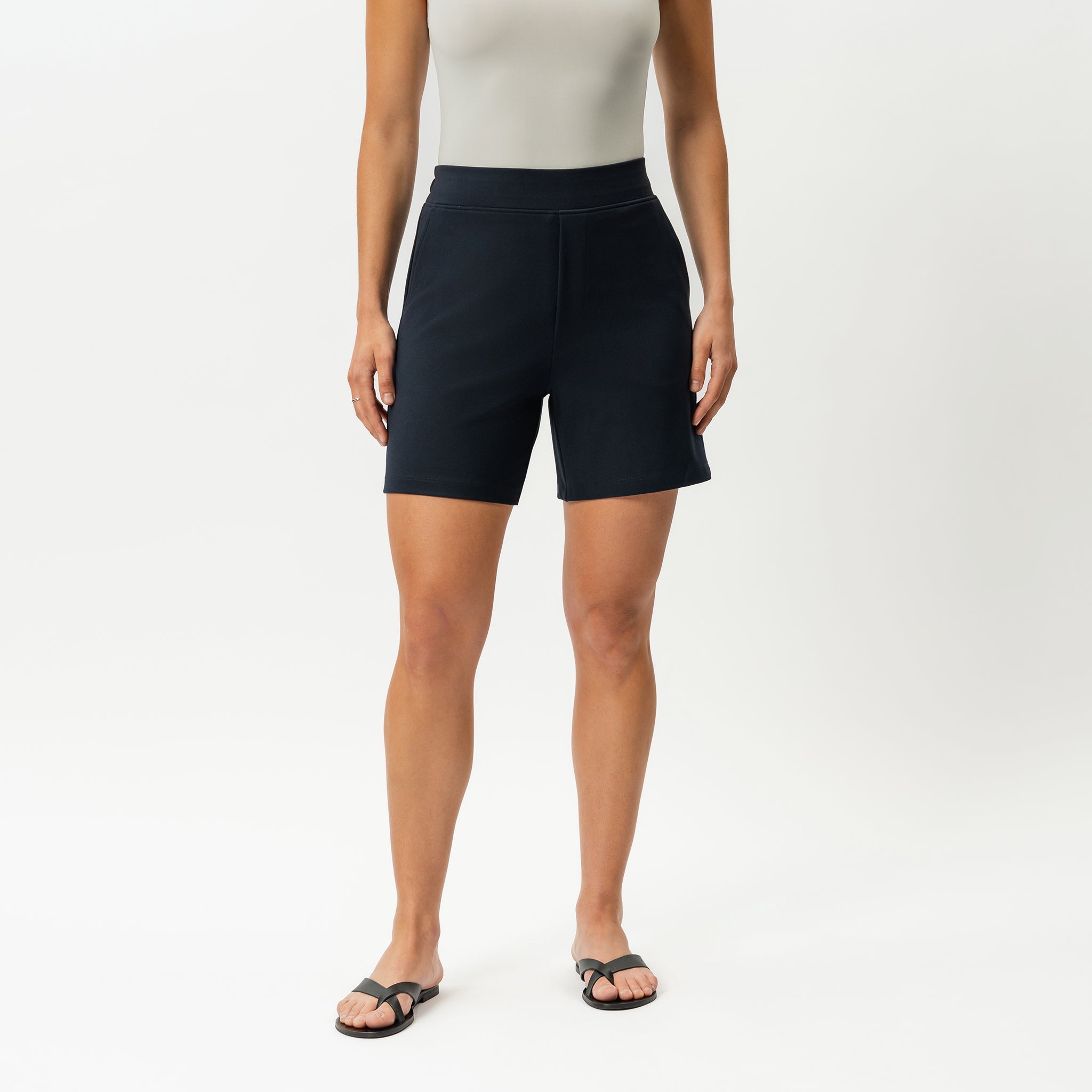 Light Ponte Shorts