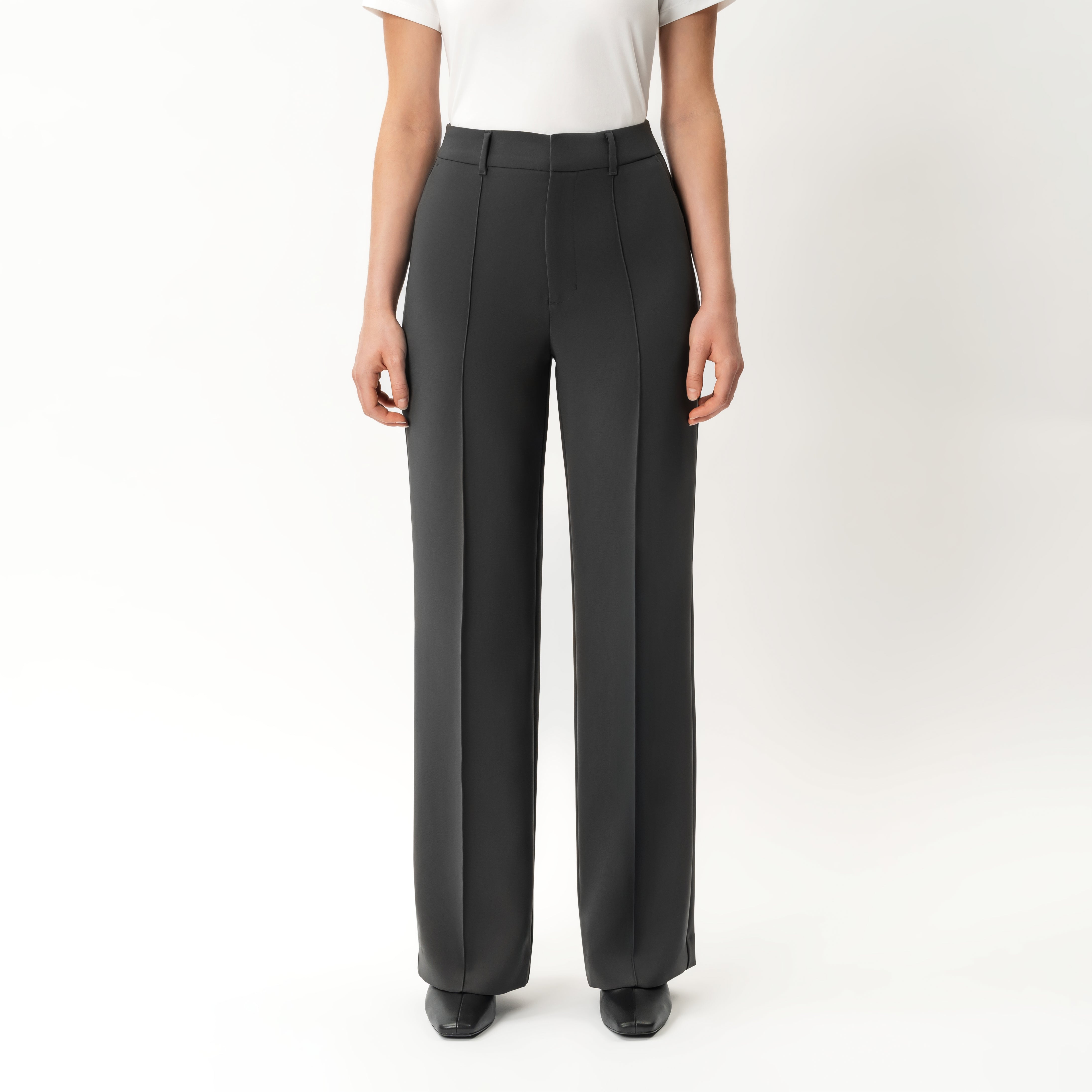 Crepe Relaxed Trouser - Ninepine