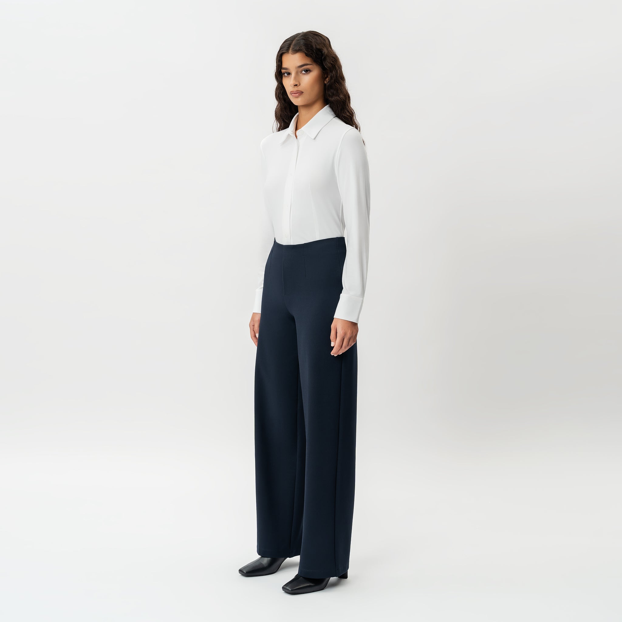 Tailored Ponte Relaxed Trouser - Ninepine
