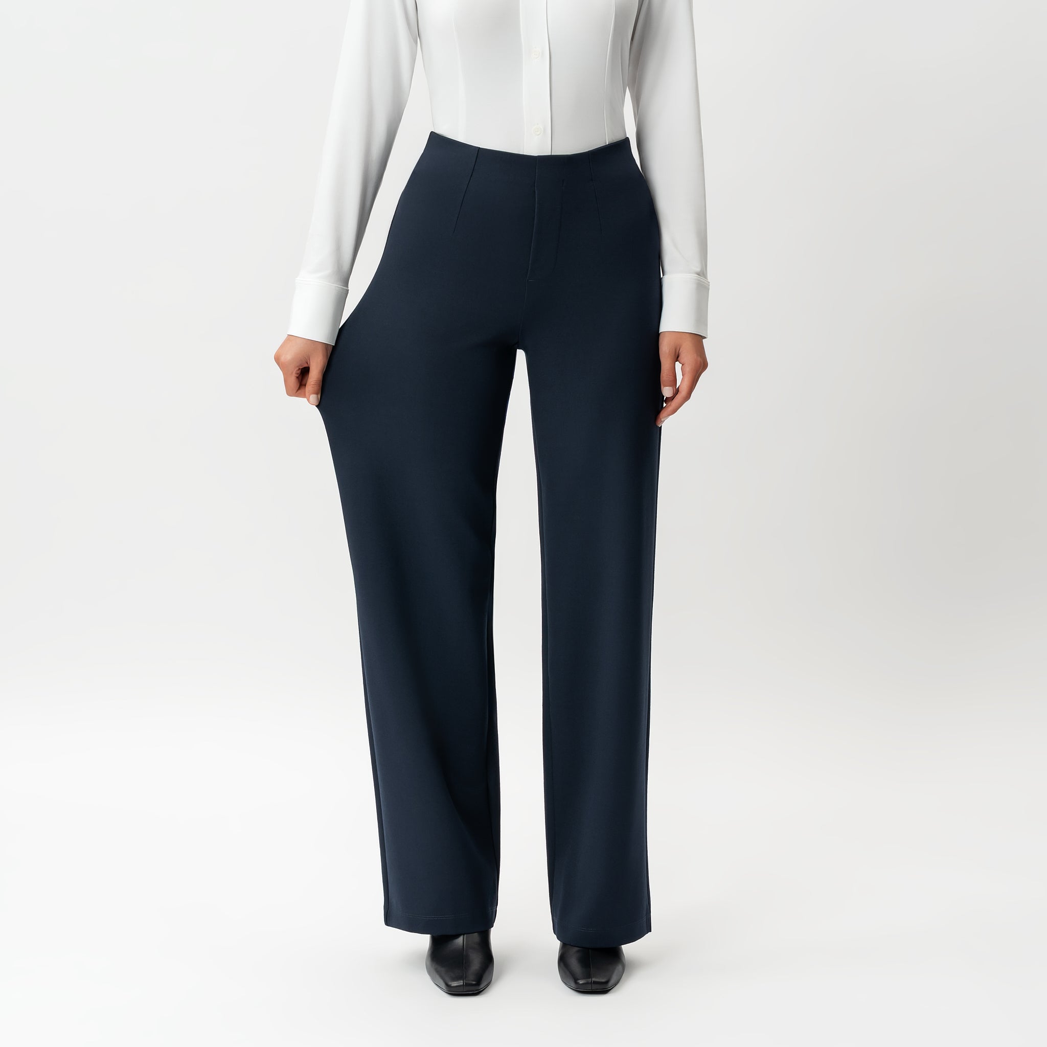 Tailored Ponte Relaxed Trouser - Ninepine