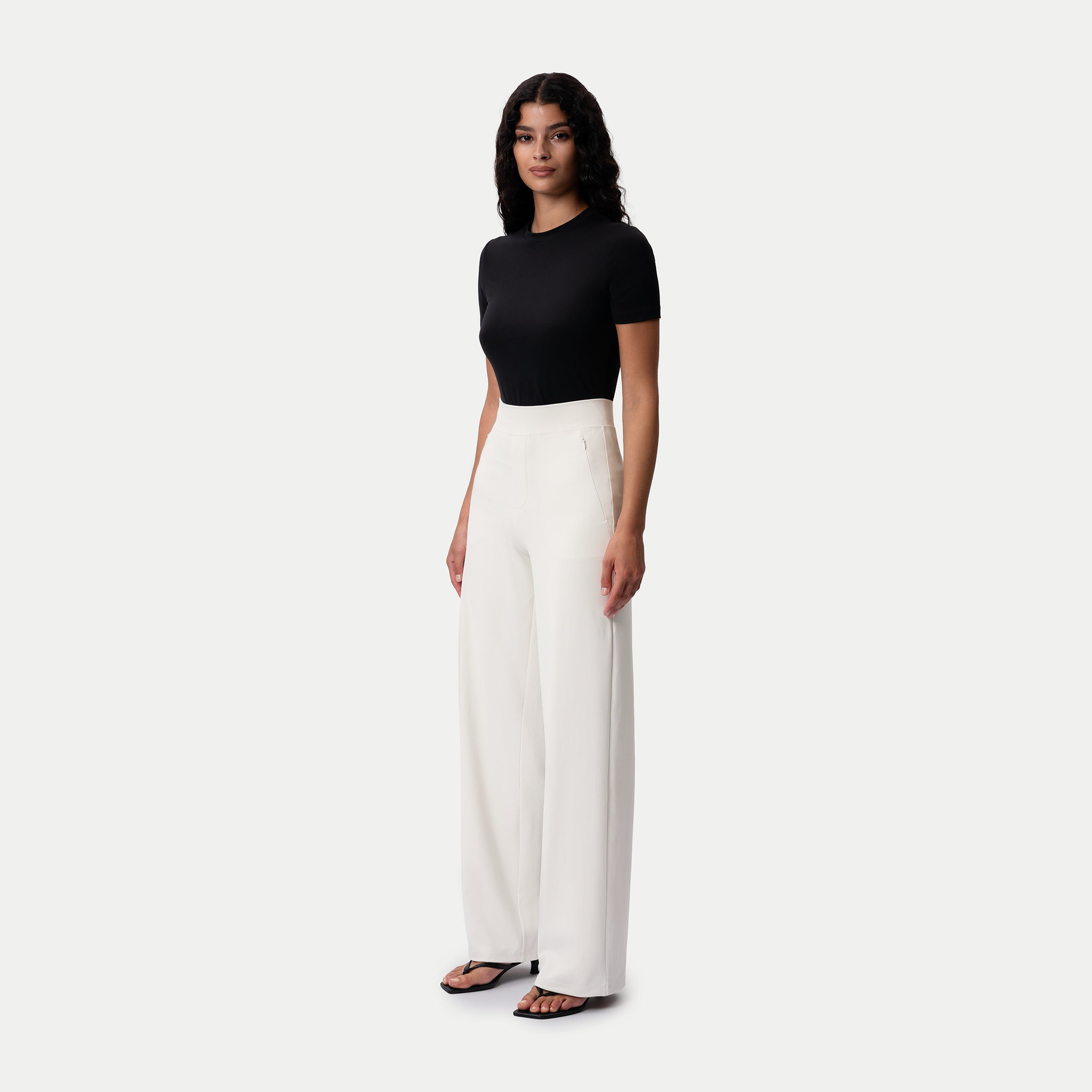 Height: 172 cm | Length: 32" | Size: XS / Height: 5'8" | Length: 32" | Size: XS